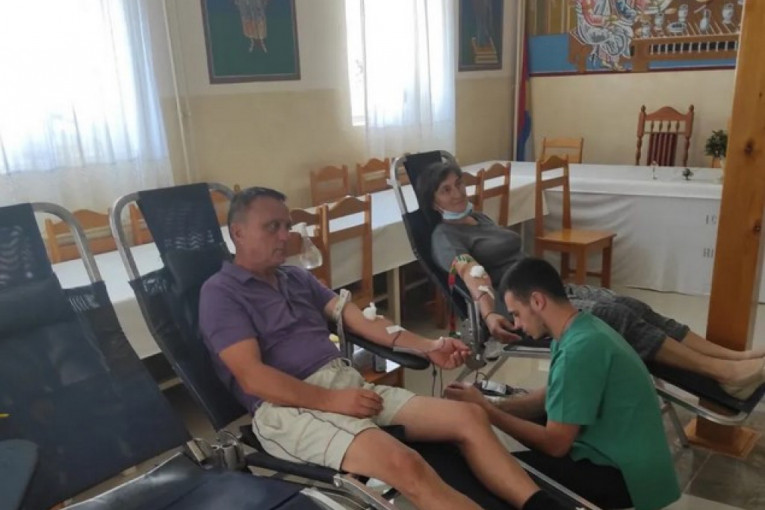 24SEDAM VLADIMIRCI Akcija dobrovoljnog davanja krvi u manastiru Kaona