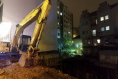 24sedam na mestu gde se urušilo gradilište: Stanari osetili podrhtavanje, inspekcija zaustavila radove (FOTO, VIDEO)