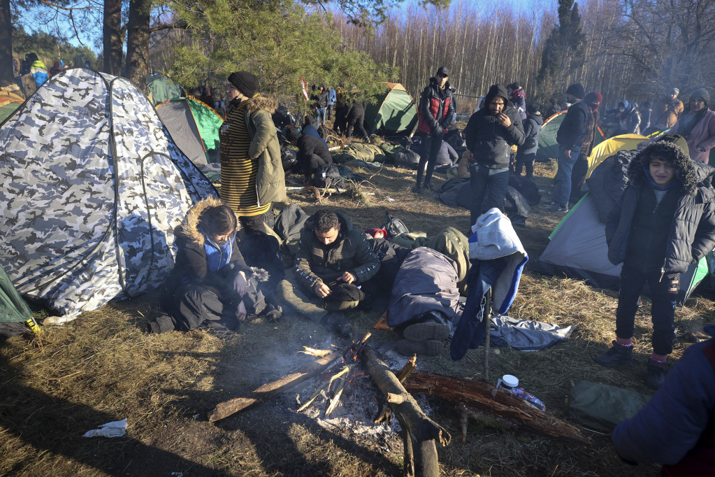Panika zbog migranata ne jenjava: Velika nervoza zbog migrantske krize na granici Poljske i Belorusije širi se sada i na Ukrajinu