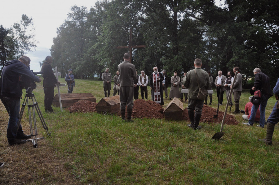 Potresno svedočanstvo o stradanju Srba u češkim logorima: Premijera filma „Sedam hiljada duša“ (FOTO)