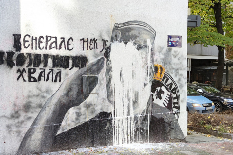 Uništen mural Ratka Mladića