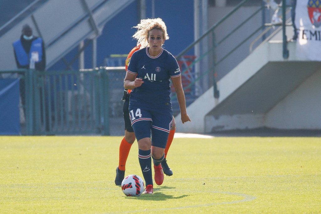 Radila u "Meku", zarađivala kao čistačica i igrala fudbal, a pamtiće se po zatvoru: Lažne optužbe uništile život fudbalerki PSŽ