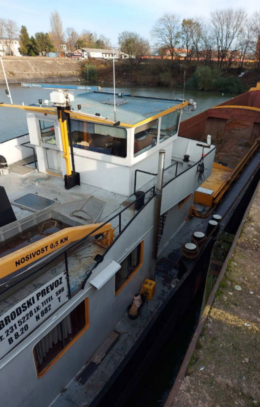 Krijumčarili 55.000 litara nafte: Policija presrela teretni brod i uhapsila tri osobe