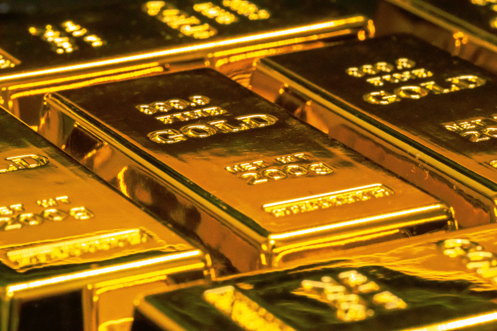 Zlato sve skuplje: Unca košta skoro 2.000 dolara