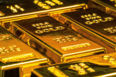 Zlato sve skuplje: Unca košta skoro 2.000 dolara