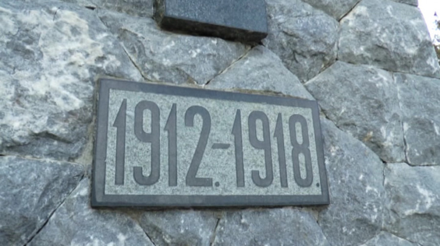 Jedinstveno mesto na svetu nalazi se u Čačku: Spomenik četiri vere na kom zajedno leže ljuti neprijatelji Velikog rata (FOTO)