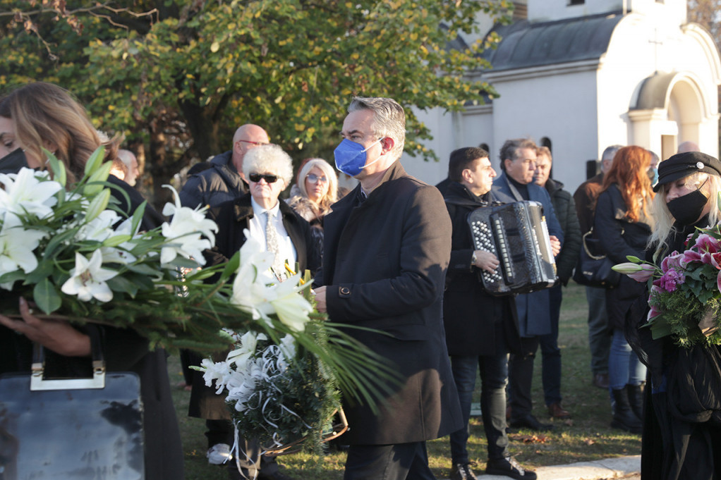 Na sahranu Marinka Rokvića došao i sin Ratka Mladića (FOTO/VIDEO)