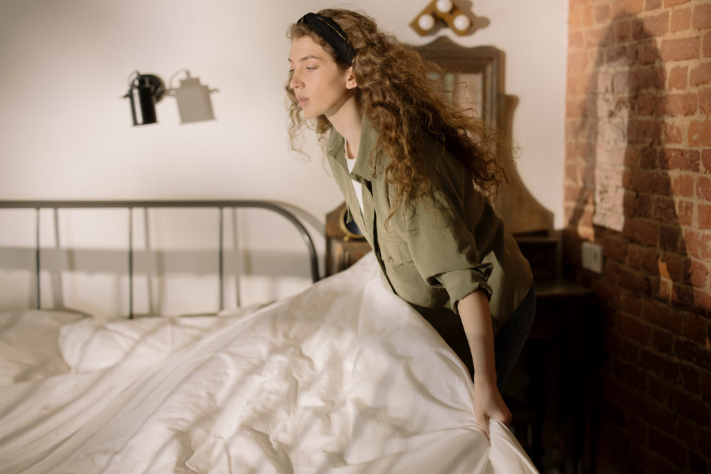 Ne dozvolite da vam se nakupe grinje i bakterije: Tokom leta posteljina treba da se pere češće