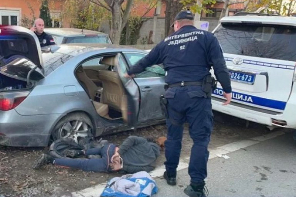 Fotografije hapšenja vozača "BMW": Ovako se završila filmska potera u Zemunu