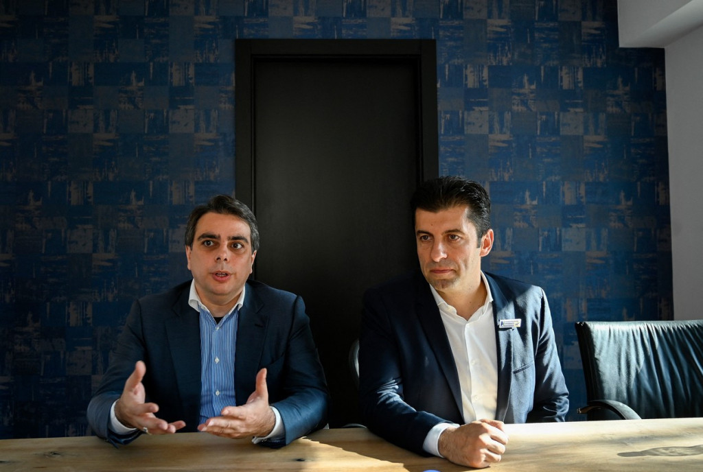 Bugarska glasa treći put u godinu dana: Narod ima novog favorita, Borisov se grčevito drži za jedinu mrlju koju mu je našao