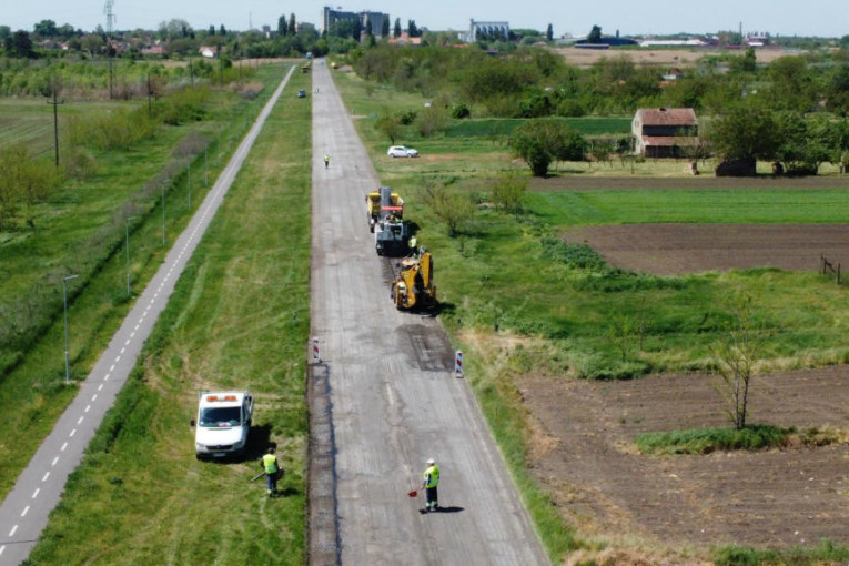 24SEDAM KIKINDA Uskoro sanacija puta Kikinda - Nakovo u okviru projekta “Povezanost Banata”