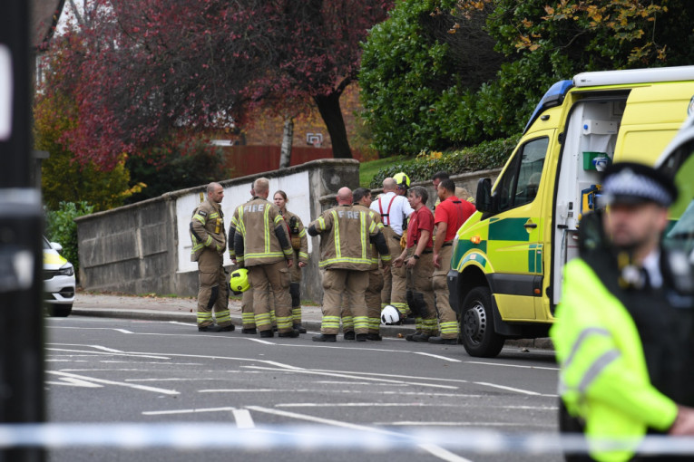 Pretnja u bečkoj školi: Roditelji u panici, deca ostaju kod kuće