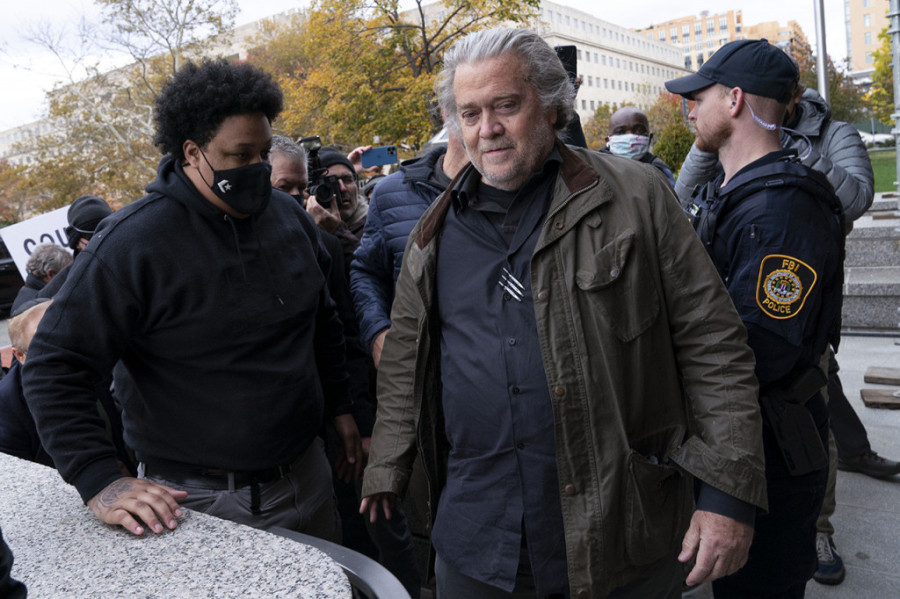 Stiv Benon pušten iz zatvora: Povratak na scenu bivšeg Trampovog saradnika, i to nedelju dana pre izbora!