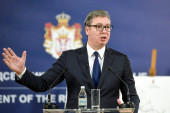 Vučić objavio snimak: "Srbija mora da vodi samostalnu politiku, o njoj ne odlučuju strani ambasadori i tajkuni" (VIDEO)