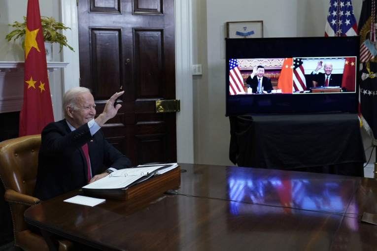 Bajden i Si tri sata razgovarali o brojnim temama: Jedan izraz je posebno zasmetao američkom lideru (FOTO/VIDEO)