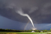 Razorni tornado protutnjao Amerikom:  Poginule dve osobe (VIDEO)