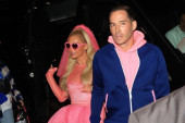 Muž Paris Hilton odgovorio na glasine o krizi u braku: "Kao što su mnogi primetili..."