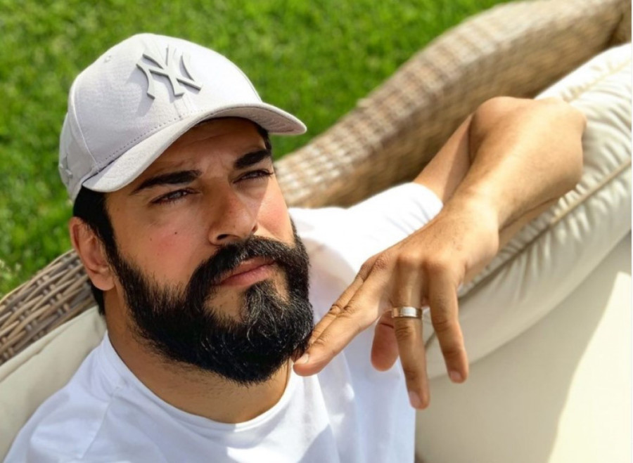 Milioni o kojima srpski glumci mogu samo da sanjaju: Evo koliko mesečno zarađuju Sulejman i Bali-beg