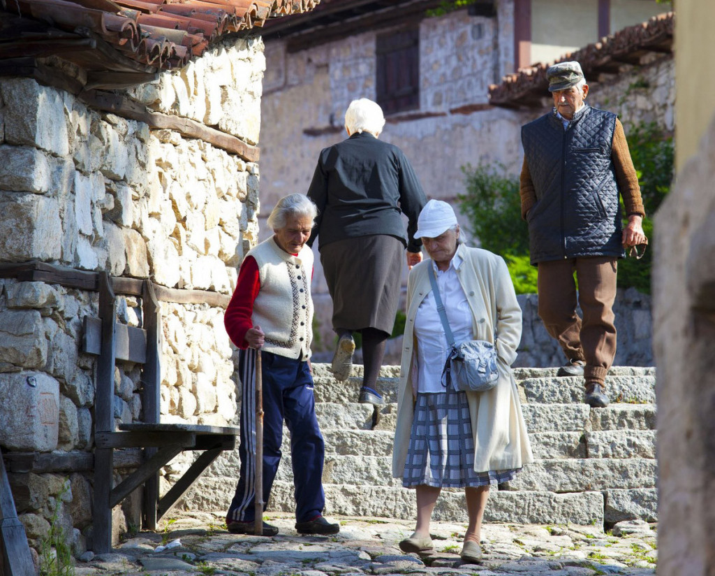 Rast penzija biće dvocifren: Nadogradiće se švajcarska formula - pratiće se privredna i inflaciona kretanja!