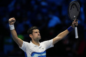 Ima da pršti u Torinu! Novak protiv starog poznanika za plasman u finale završnog mastersa