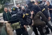 Umesto slavlja žestoki protesti: U Slovačkoj haos zbog kovid mera, povređeni i policajci (VIDEO)