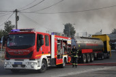 Požar u selu kod Pirota: Petočlana porodica ostala bez krova nad glavom (VIDEO)