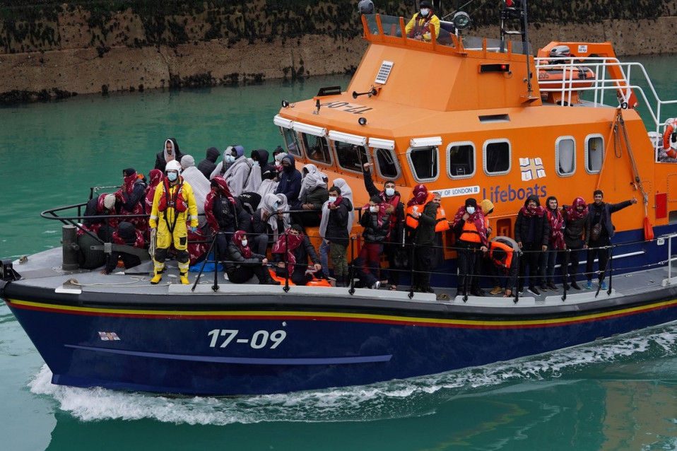 Traži se luka za 234 preživela migranta: Italija rekla "ne", čeka se odgovor Francuske