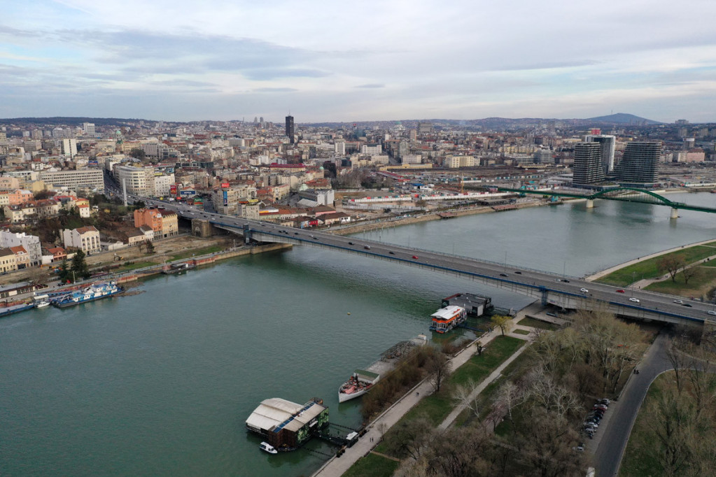 Gradski urbanista: Neće biti gradnje na zelenim površinama oko savskih blokova na Novom Beogradu