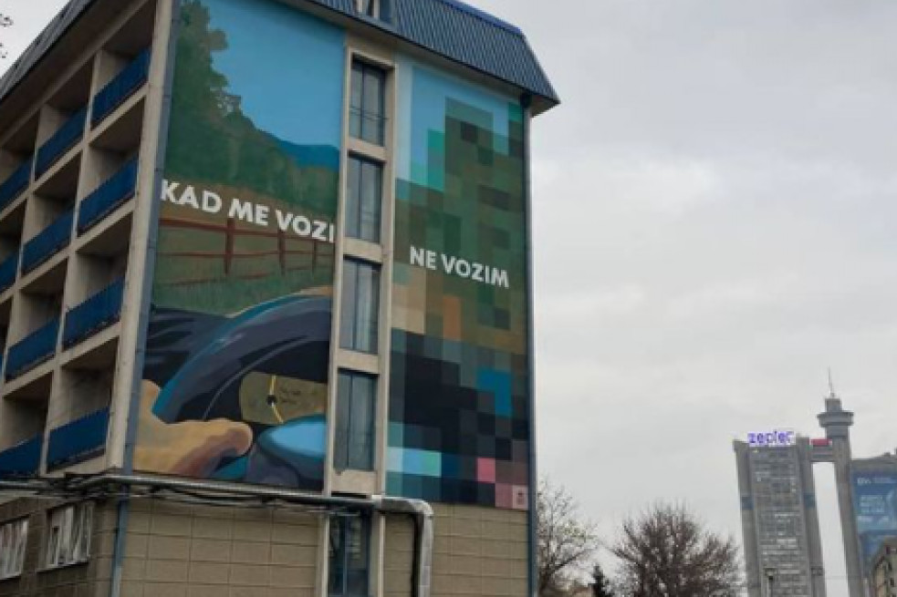 Kad me vozi, ne vozim: Novi mural u "Studenjaku" opominje Beograđane da pijani ne sedaju za volan