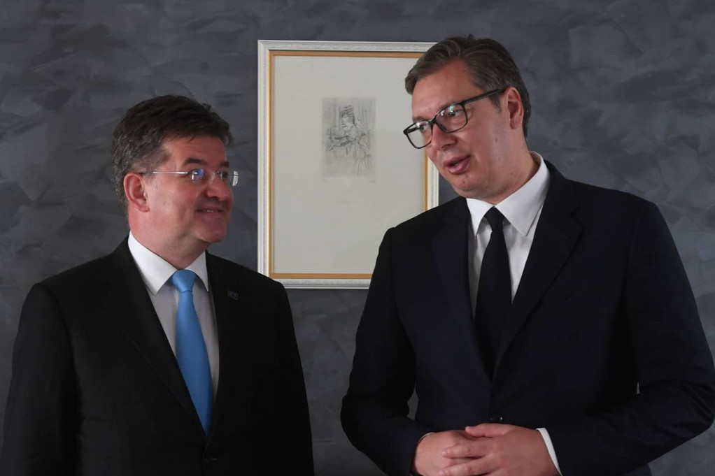 Vučić u utorak sa Lajčakom u Beogradu, evo koju poruku donosi izaslanik EU