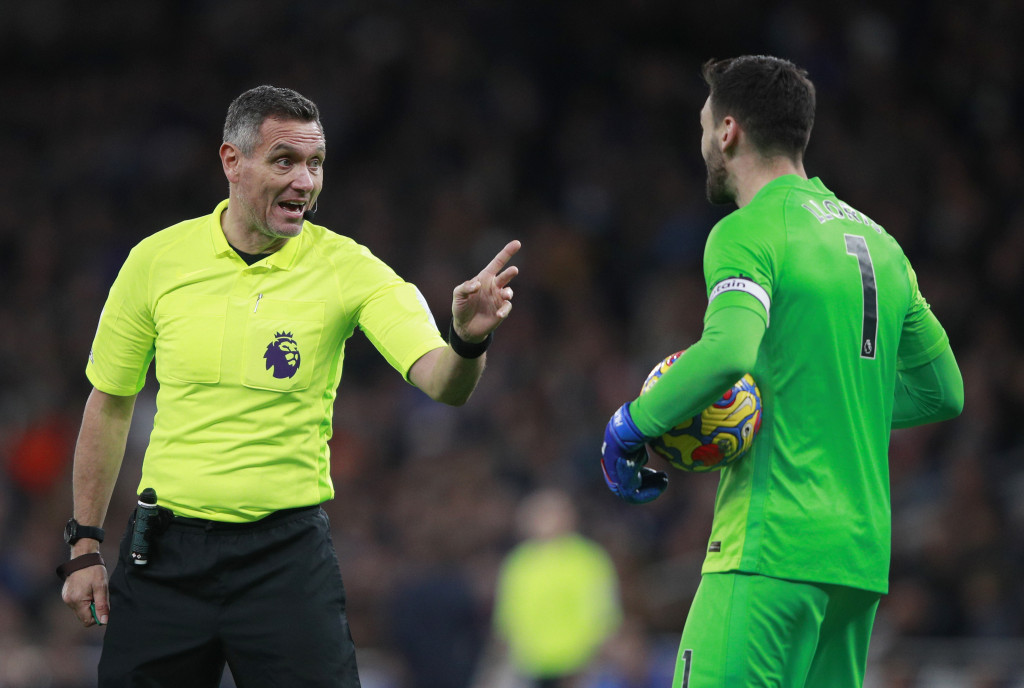 Otkad niste videli Afroamerikanca da sudi u Premijer ligi? Englezi kažu da ih nema zbog njihovog rasizma