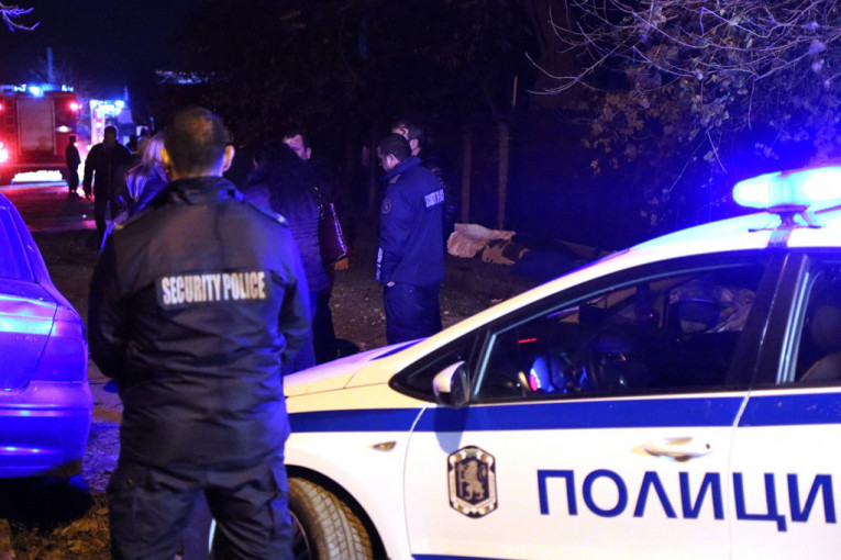 Autobus sa decom iz Srbije se prevrnuo u Bugarskoj: Više njih povređeno, vatrogasci i Hitna na licu mesta