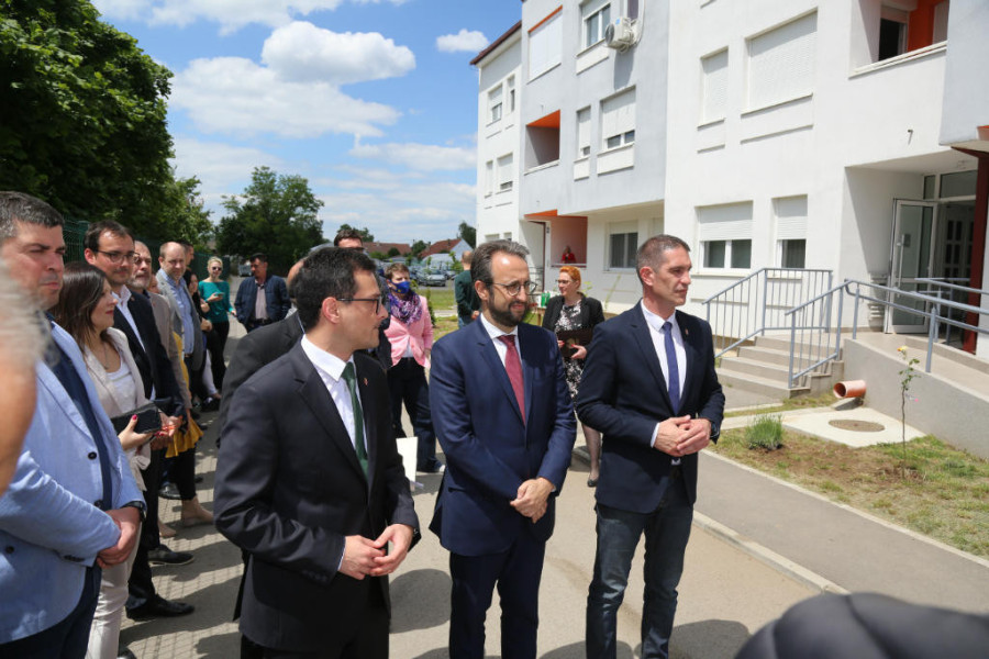 24SEDAM KIKINDA Sadnjom mladica ovaj grad se našao na mapi "Zelene Srbije"