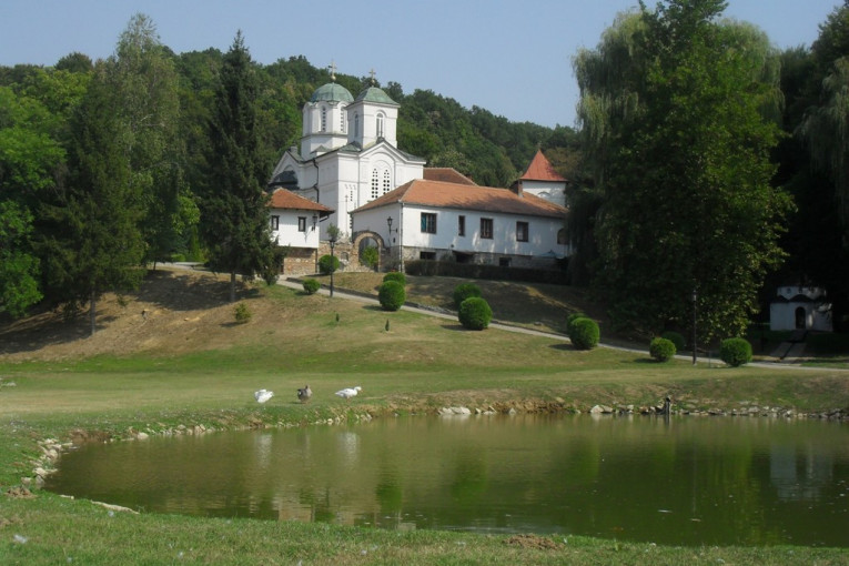 24SEDAM VLADIMIRCI Manastir Kaona iz 14. veka