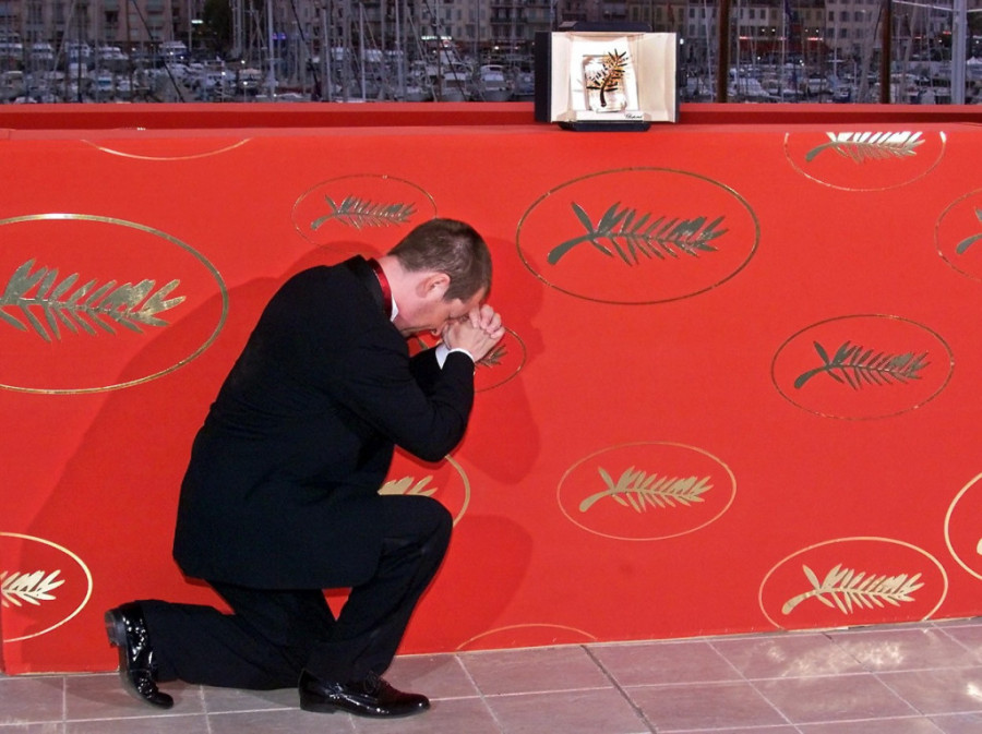 Neizlečiva bolest gasi još jednu veliku karijeru? Čuveni reditelj Lars fon Trir u teškom stanju (FOTO)