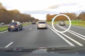 Žena se tokom vožnje onesvestila, a jedan vozač je žrtvovao svoj automobil kako bi joj spasao život (VIDEO)