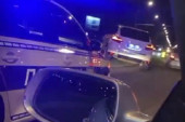 Ne haje ni za šta: Policija sa rotacijom jurila džip na beogradskim ulicama, vozač dao gas (VIDEO)