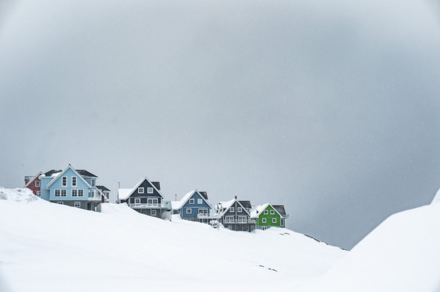 Novi skandal trese Ukrajinu: Bivša premijerka osumnjičena za korupciju, usred noći joj upali u kancelariju