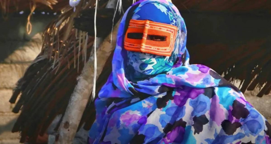 Pravougaone maske žena iz Irana: Štite kožu i oči, a one sa obrvama i brkovima imale su i špijunsku funkciju