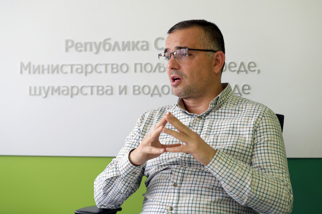 Nedimović otkrio brojke: Koliko se poljoprivrednih proizvoda u Srbiji potroši, a koliko proizvede