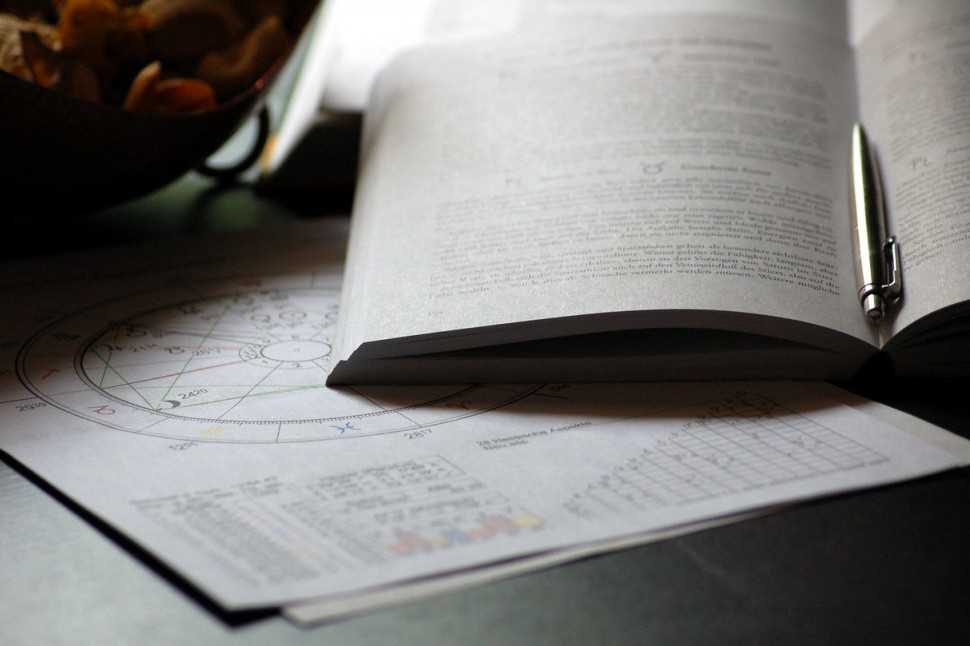 Drevna metoda predviđanja sudbine: Otkrijte šta vas očekuje u 2026. godini