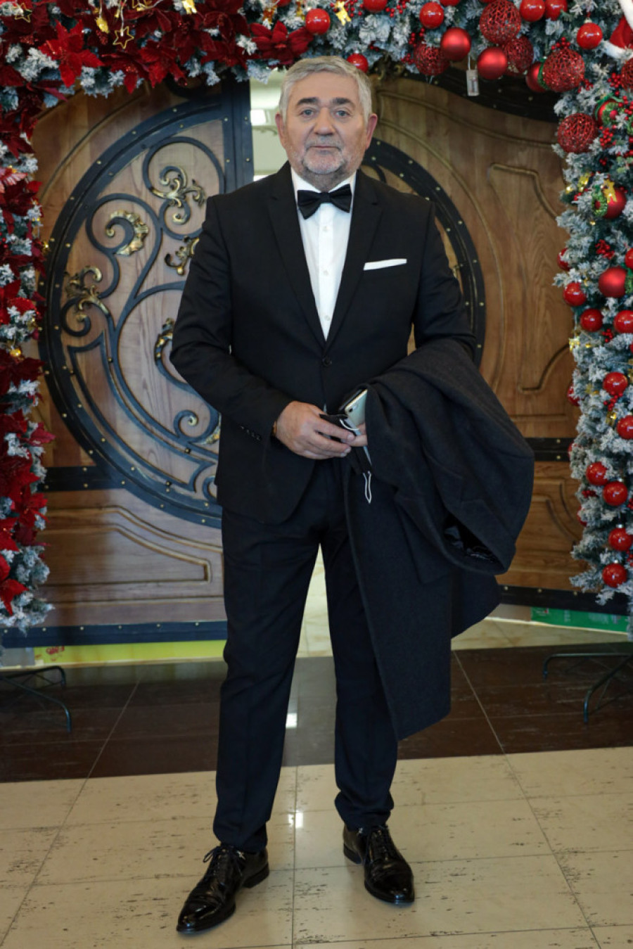 "Majka ga je ostavila, posle je došla maćeha..." Resničani nikad otvorenije o Radiši Uroševiću!