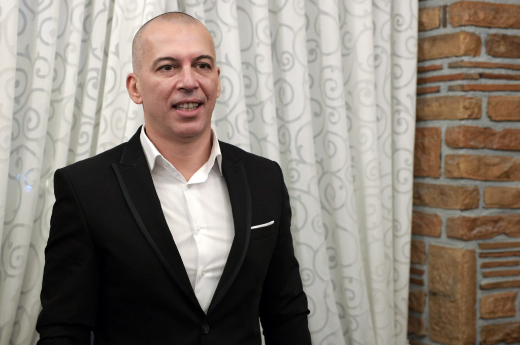 Nisam se treznio šest dana! Topalko o rođenju unuke i ćerki Heleni: Emotivnija je