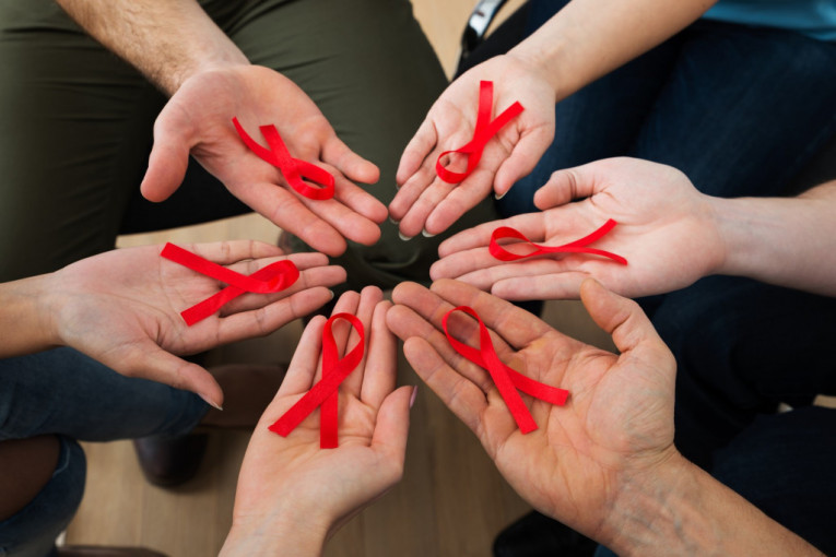 Svetski dan borbe protiv AIDS-a: Najčešće se zaražavaju muškarci, i to jedna posebna grupa