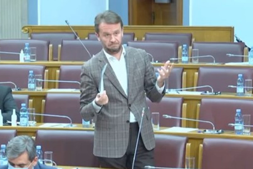 SDP prihvatio sporazum o učešču u budućoj vladi: Funkcije Konjeviću i Krivokapiću