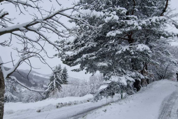 Temperatura ponovo pada u debeli minus! Srbiju čeka jedan od najhladnijih perioda