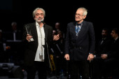 Pobednik ostaje: Kompozitoru Radetu Radivojeviću uručena nagrada za životno delo