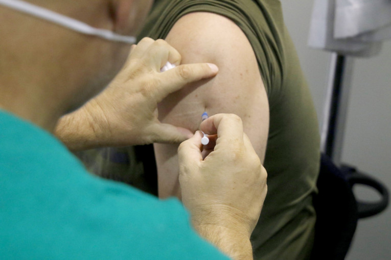 24SEDAM STARA PAZOVA U Domu zdravlja počela vakcinacija protiv sezonskog gripa