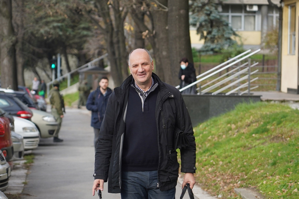 Šarićev advokat sa VMA prevezen u zatvorsku bolnicu: Izvode ga u šetnje u krugu CZ!