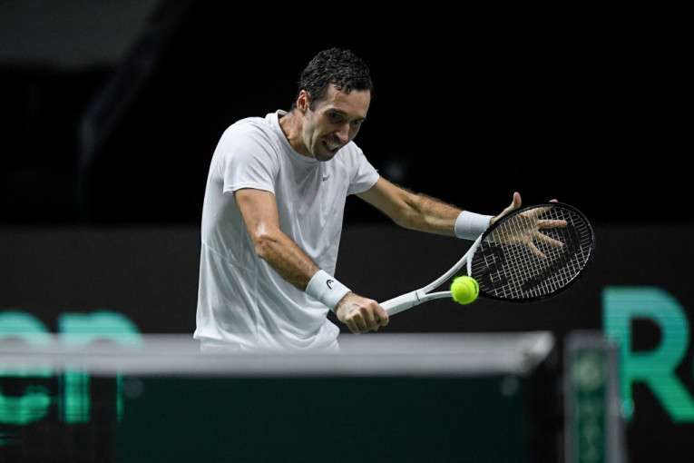 Uh, kakva šteta! Srbija gubi od Kazahstana! Kecmanović ispustio pobedu protiv Kukuškina!